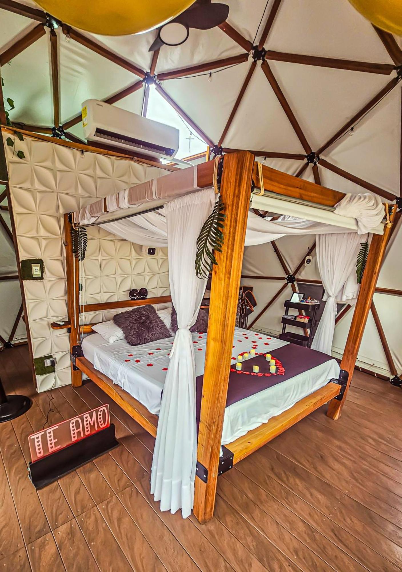 Oasis Glamping Tena Cundinamarca Cerca A Bogota ภายนอก รูปภาพ